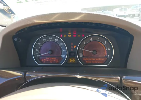 2008 BMW 750Li z USA, uszkodzony, nr VIN WBAHN83588DT80393